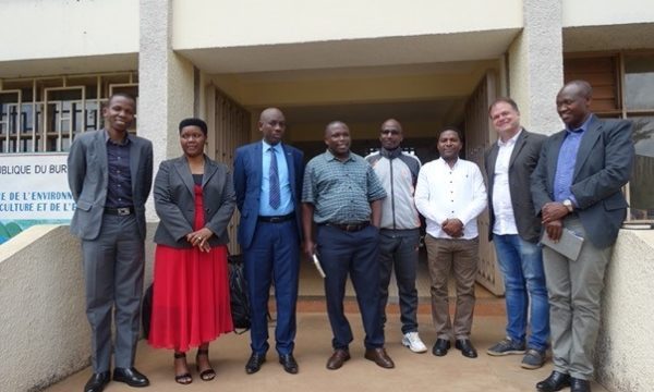 Burundi Plantwise group pic