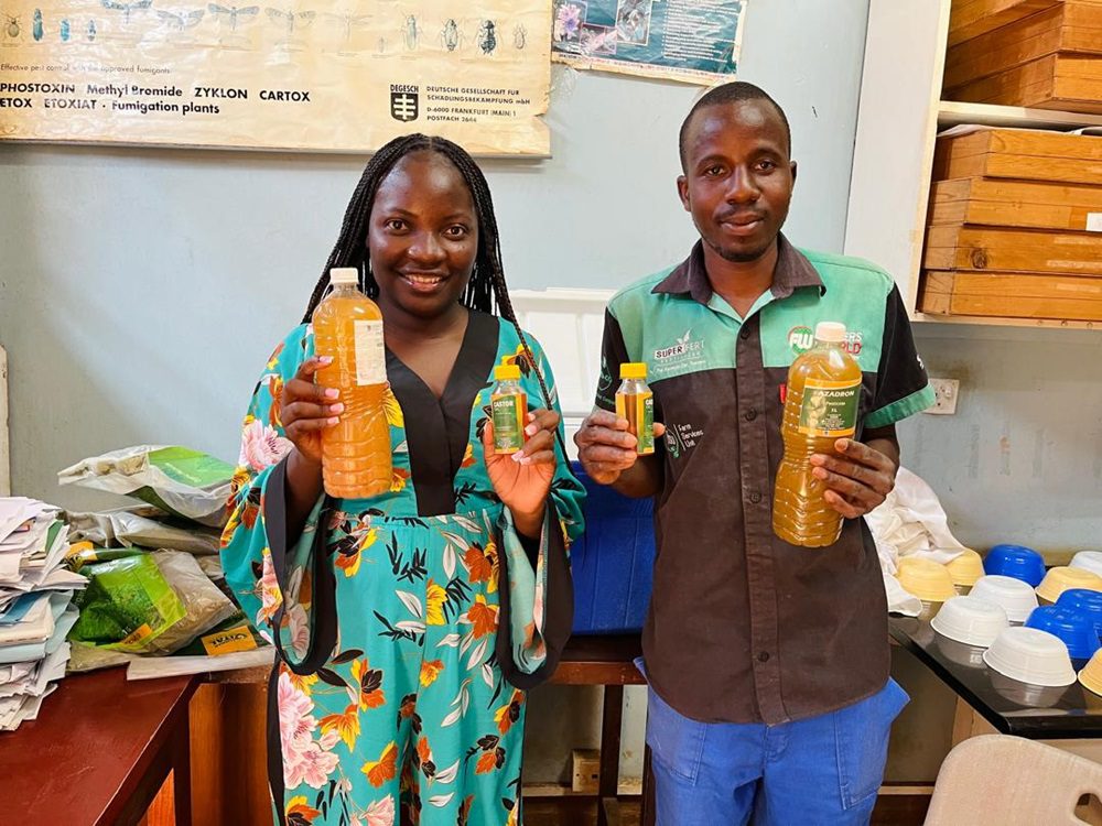 University Plant Clinic Picture (1)